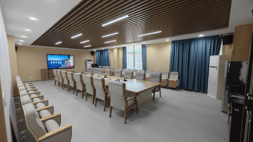 戴维克（DAVC）以专业的音视频产品助力厦门特殊教育学校会议室及阶梯教室的音视频系统建设